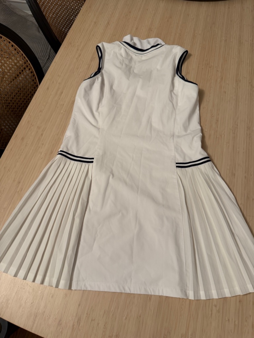 Vineyard vines White Pleated Tennis Dress with black Trim